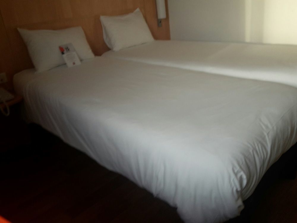 Hotel Ibis Rambouillet Zewnętrze zdjęcie